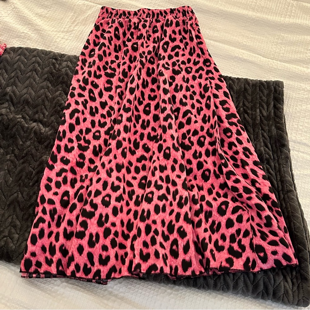 Leopard Skirt - Picture 1 of 4